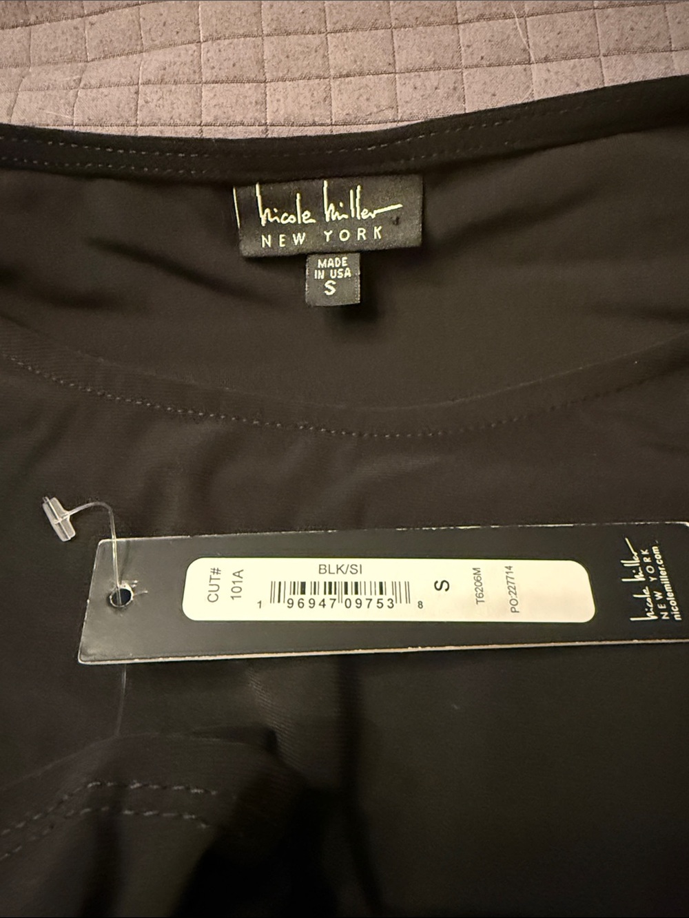 Nicole Miller Black Short Sleeve Tee